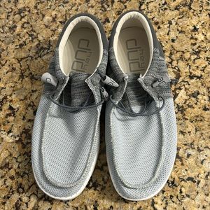 Slip on loafers. HEY DUDE